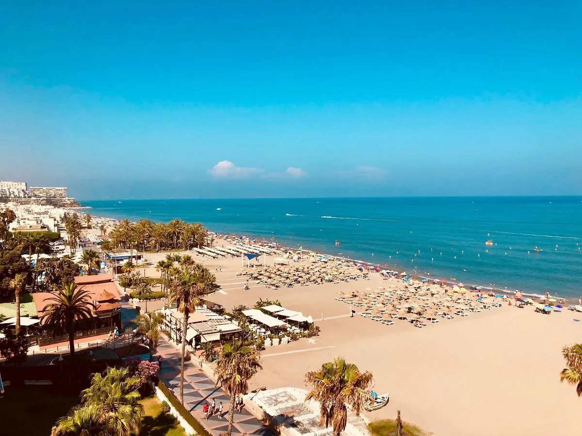 La Carihuela - Apartamento De 3 Dormitorios -A 300Mtrs De La Playa Torremolinos